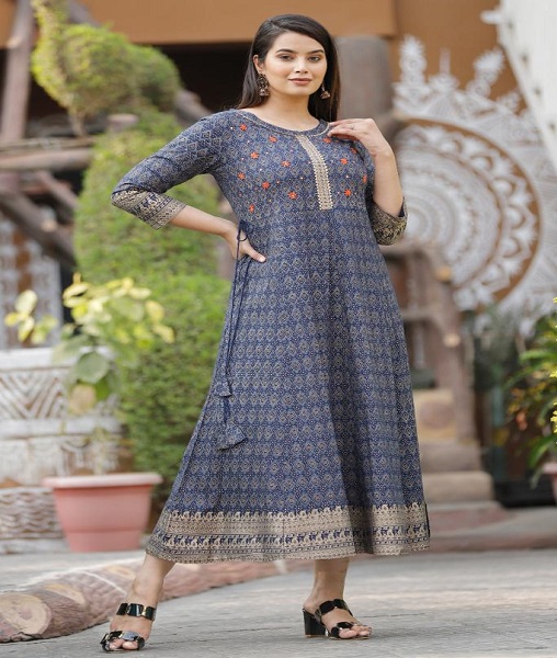 Gold printed kurti full flaired with gota work with 2side tasal